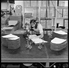 Load image into Gallery viewer, VINTAGE "WILDERNESS EXPERIENCE" Logo T-SHIRT Natural w/ Front Chest Pocket