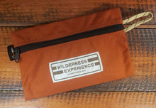 Load image into Gallery viewer, STONEY POINT POUCH  70s VINTAGE
