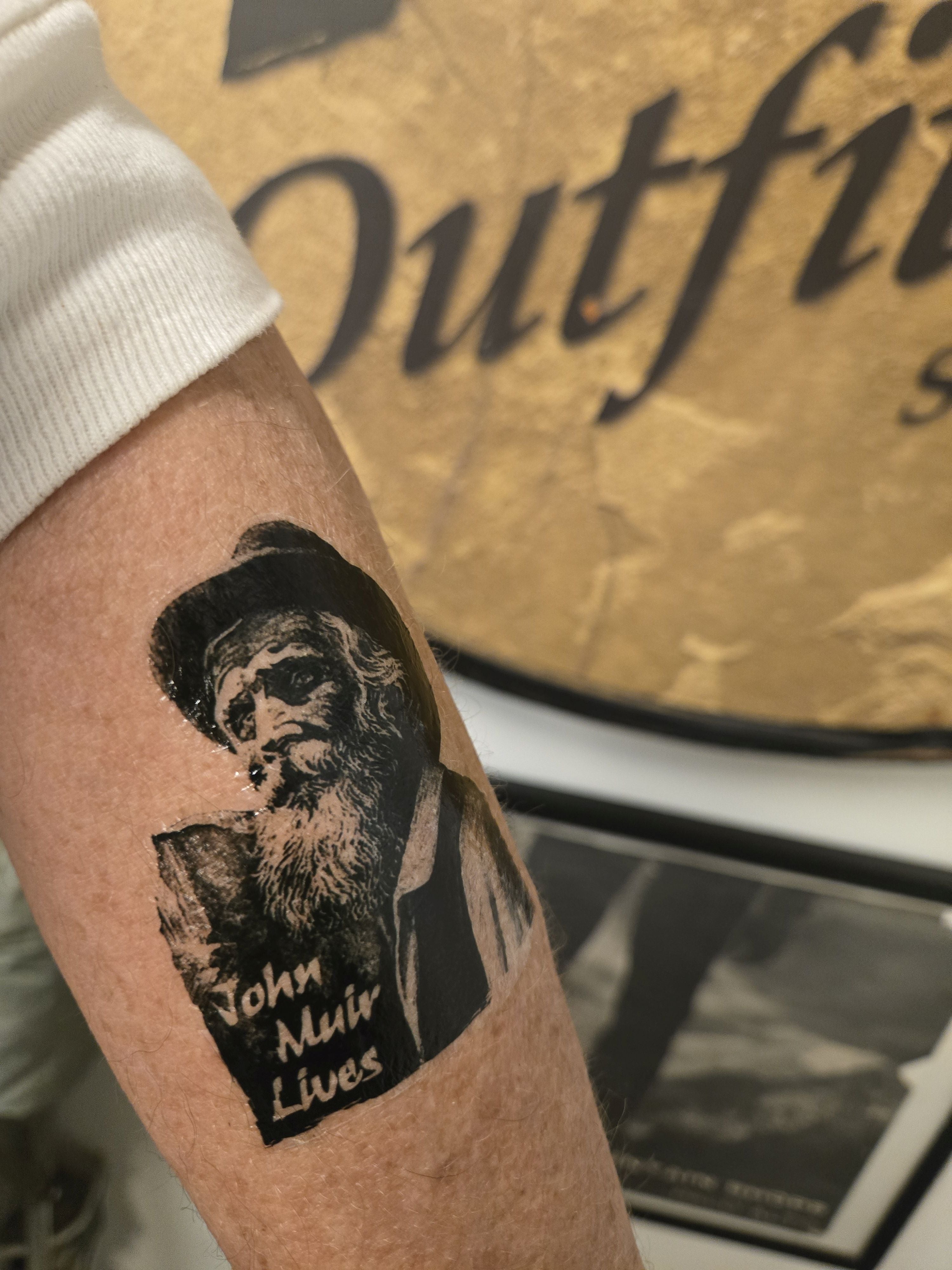 Temp TATTOO "John Muir Lives"