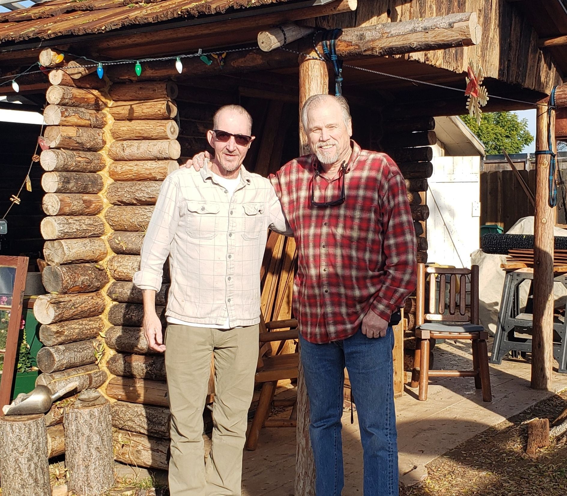 CABIN TEE NATURAL LARGE SIZE ONLY