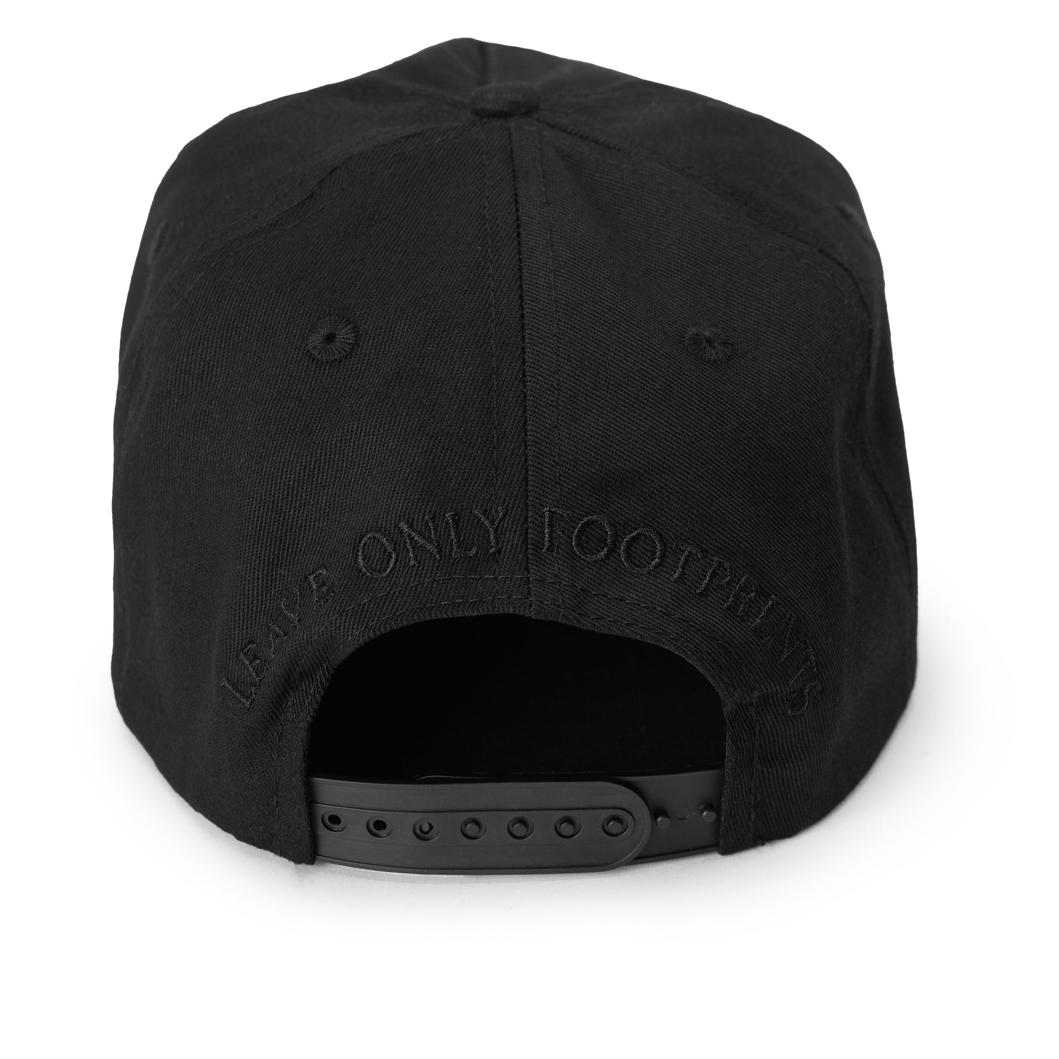 Classic A16 Snapback: Black